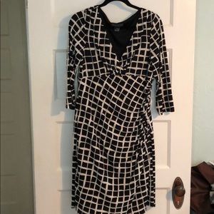 EUC Jessica Howard 14 Dress - Black & White